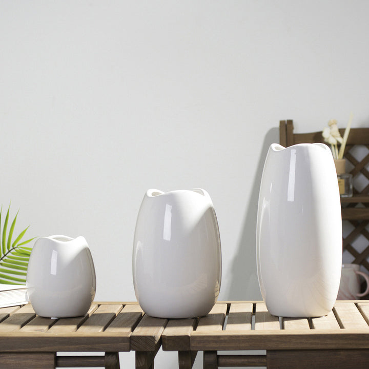 Stylish ceramic vase Kalsten