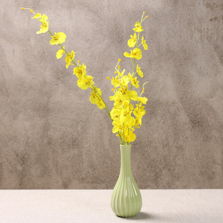 Elegant Flower Arrangement Vase Kalsten