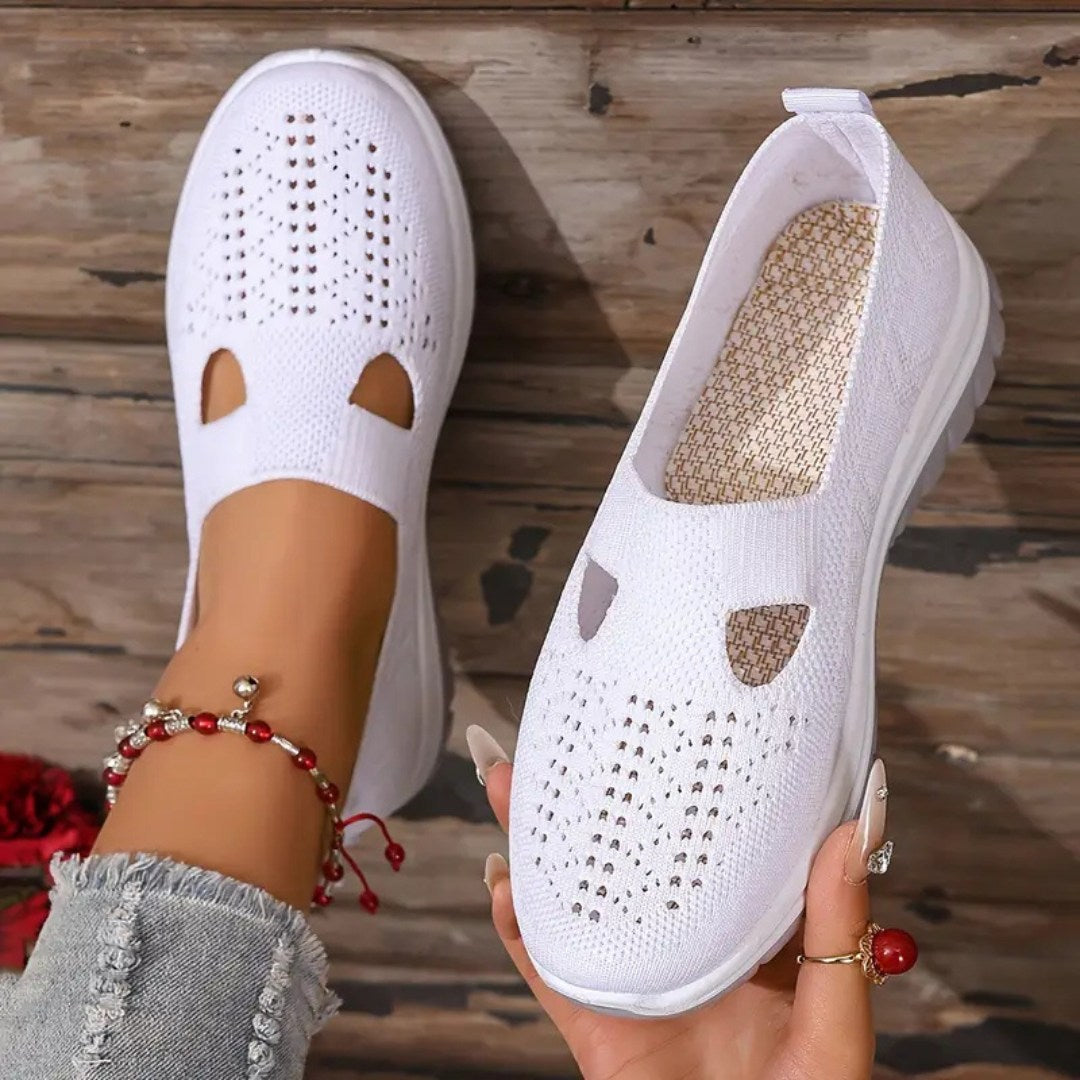 Vellora – Women's Mesh Slip-On Comfort Sneakers
