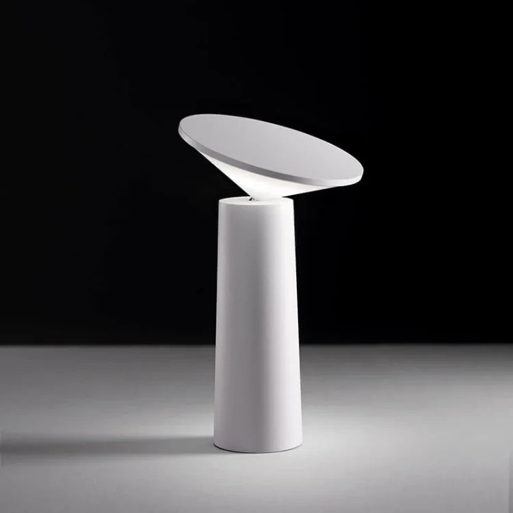 InfiNight - Modern table lamp with touch sensor | Dimmable brightness | Kalsten