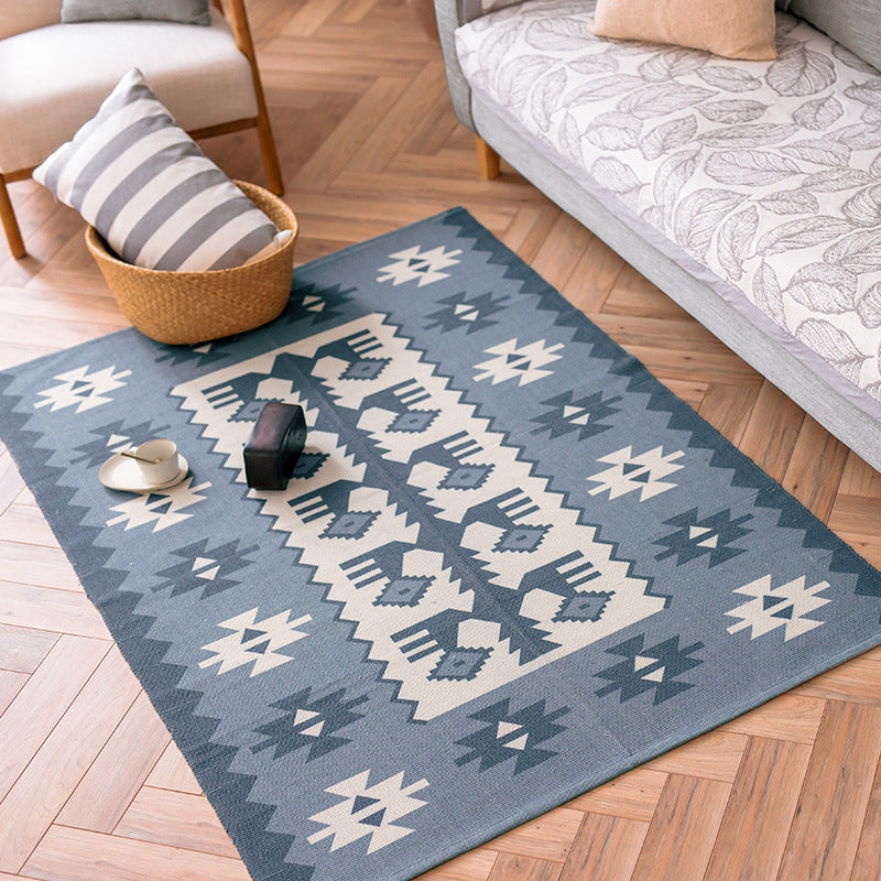 Flat-woven cotton runner with Mediterranean tile jacquard and decorative fringes Kalsten