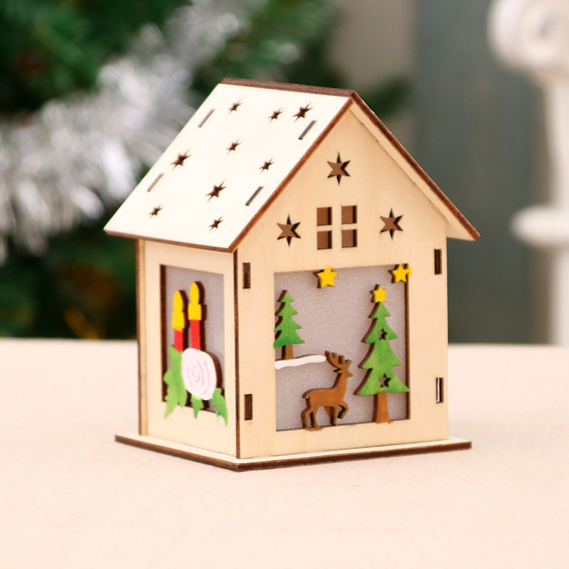 Decorative Wooden Santa House Ornament Kalsten