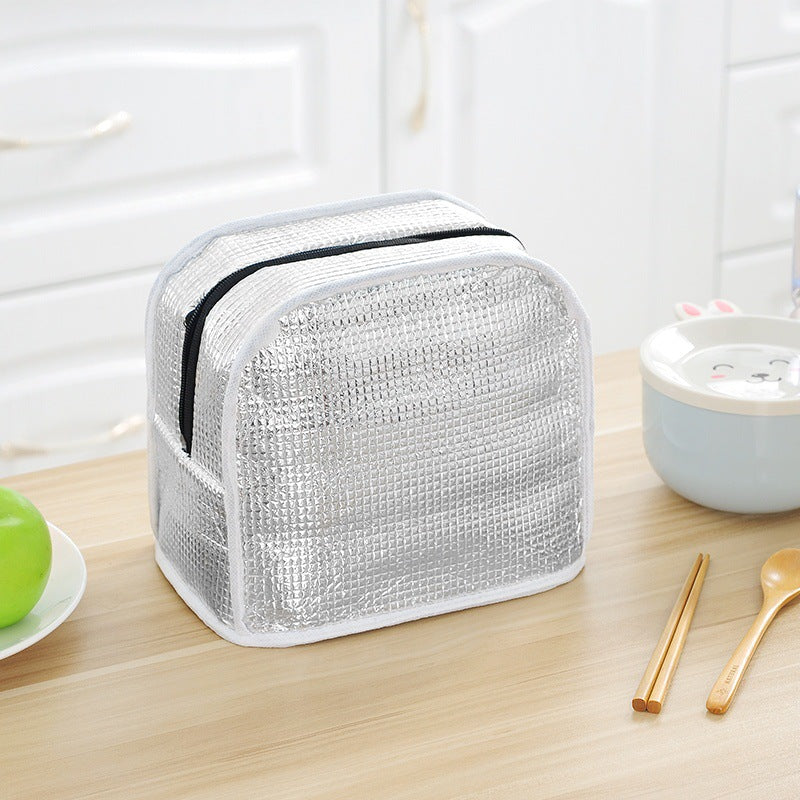 Cooling bag with insulating properties and practical compartment design Kalsten