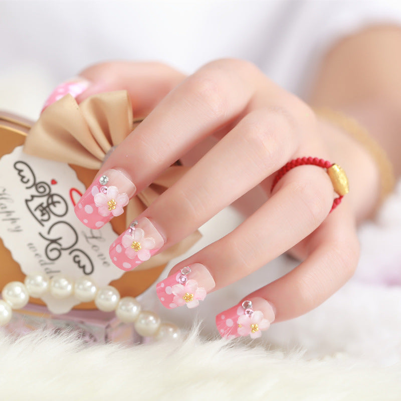 High-quality artificial nails with flower details Kalsten