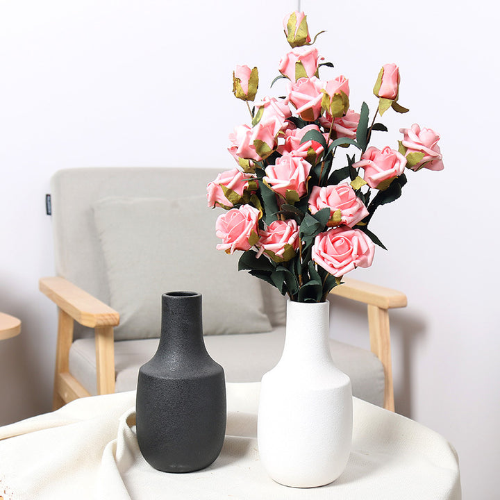 Elegant Floral Arrangement Vase Kalsten