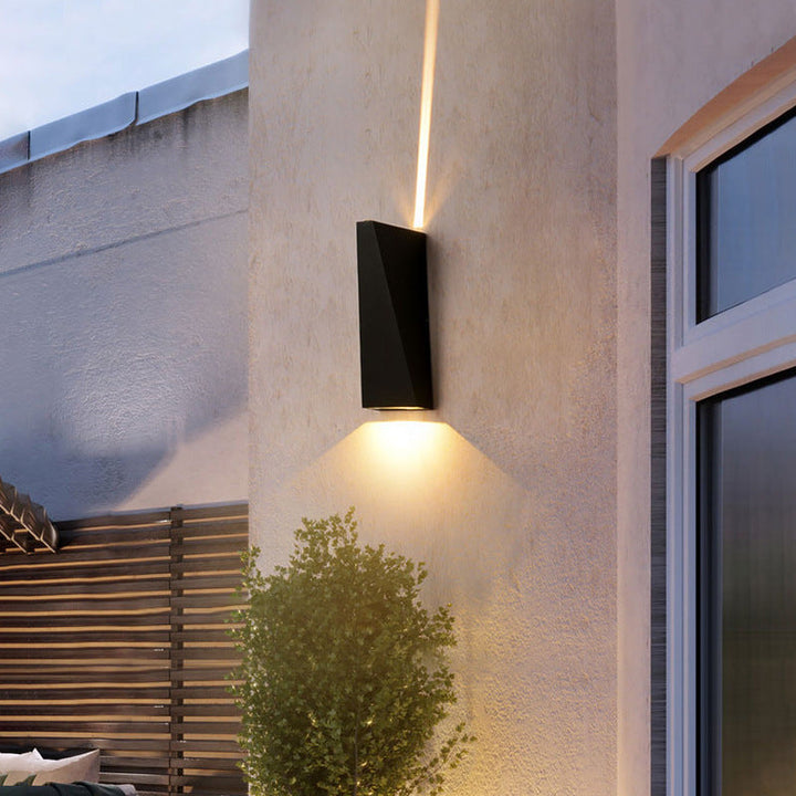 Modern Minimalist Aluminum Up And Down Illuminated LED Wall Sconce Lamp For Outdoor Patio | Kalsten