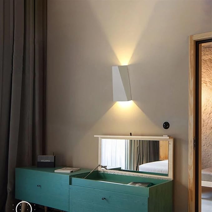 Modern Minimalist Aluminum Up And Down Illuminated LED Wall Sconce Lamp For Outdoor Patio | Kalsten
