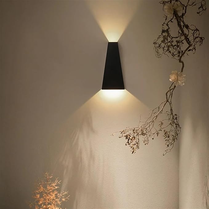 Modern Minimalist Aluminum Up And Down Illuminated LED Wall Sconce Lamp For Outdoor Patio | Kalsten