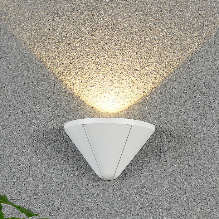 Modern Minimalist Triangle Waterproof Lens Aluminum LED Wall Sconce Lamp For Outdoor Patio | Kalsten