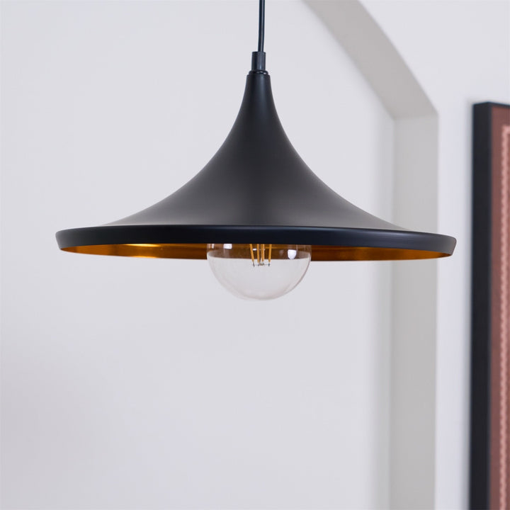 Beat Pendant Light | Kalsten