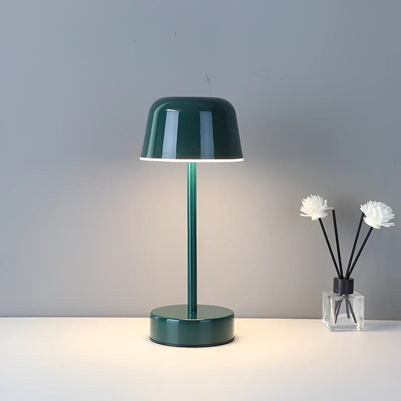 Wireless LED Table Lamp in Retro Design | Kalsten