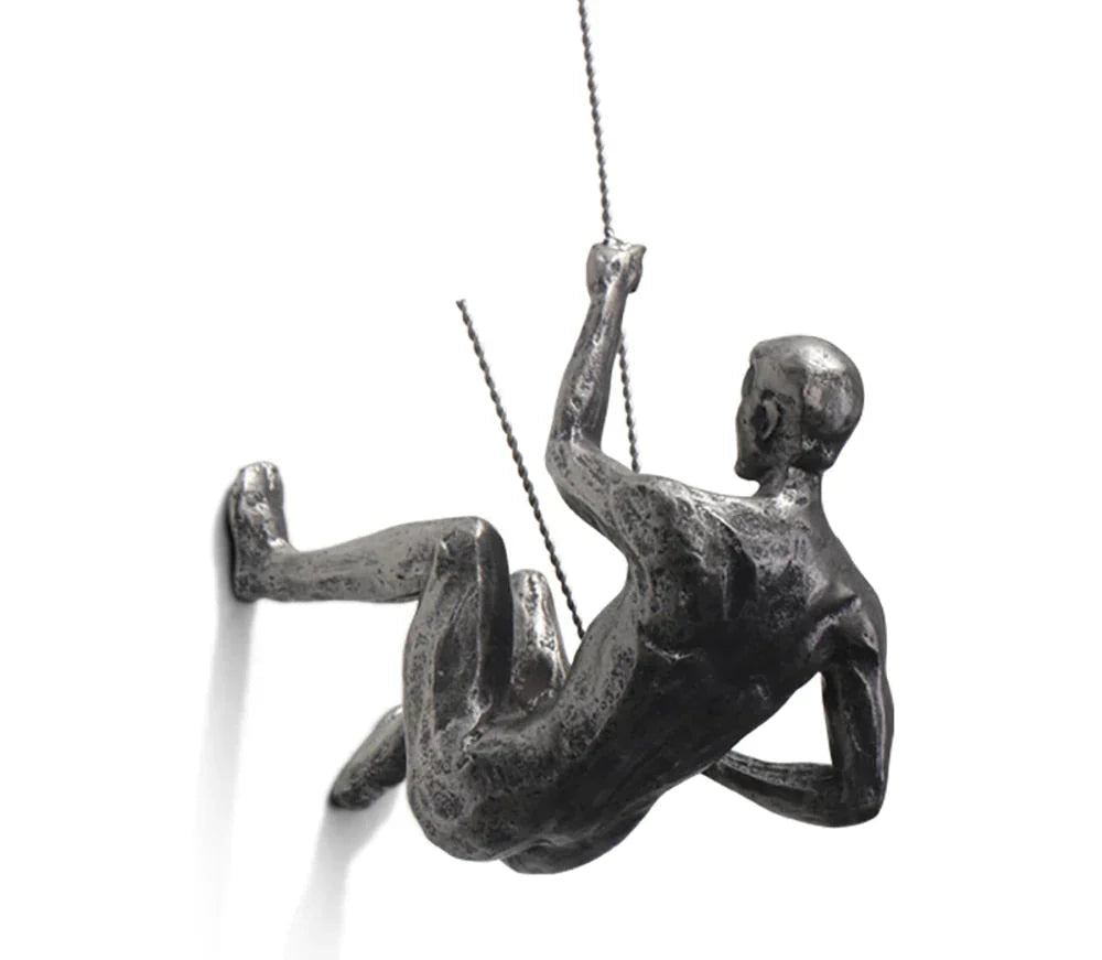 Kalsten | Wall sculpture ClimbArtis | Symbol of strength & growth | Handcrafted from resin & iron wire