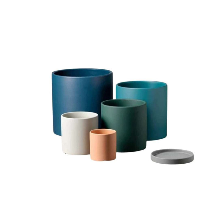 Kalsten | Elegant flowerpot made of ceramic with saucer