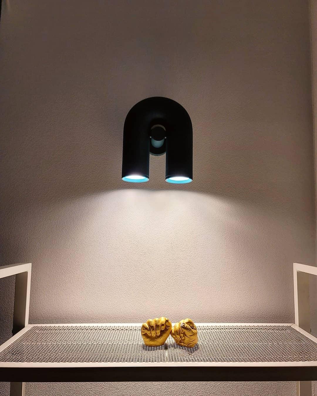 Circus Magic - Playful lighting with U-shaped modules | Kalsten