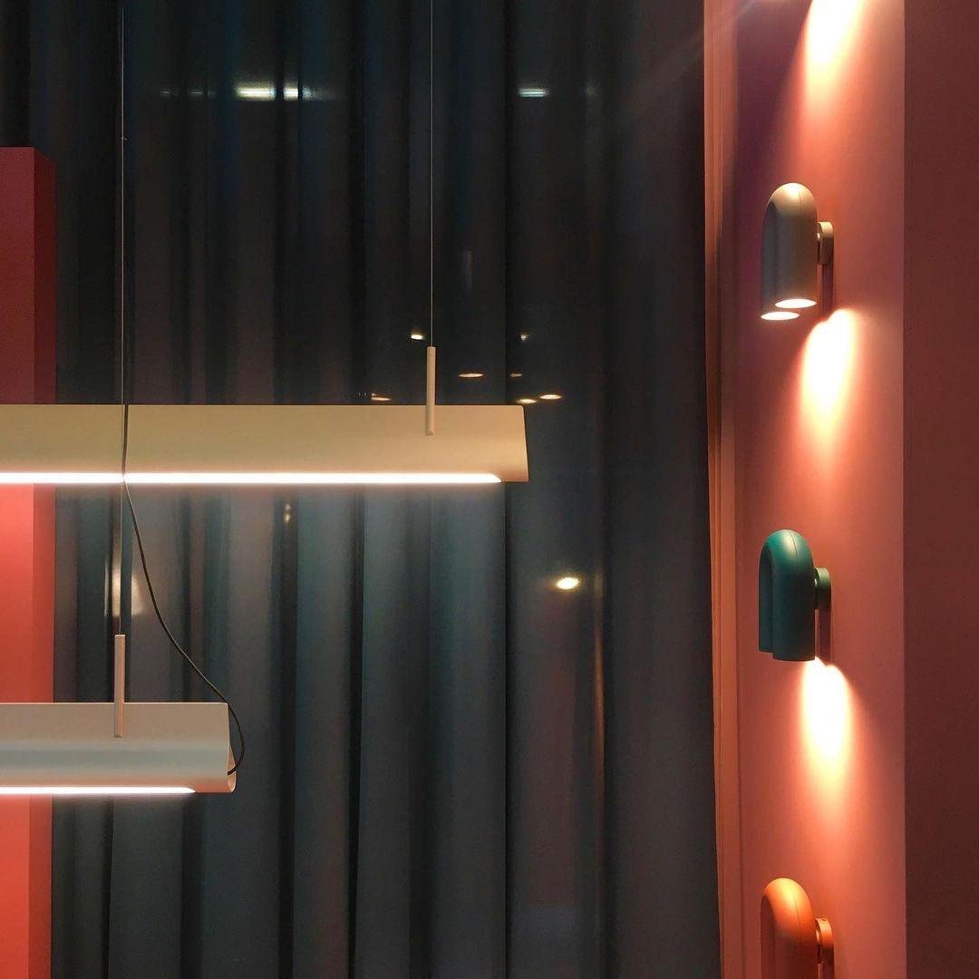 Circus Magic - Playful lighting with U-shaped modules | Kalsten
