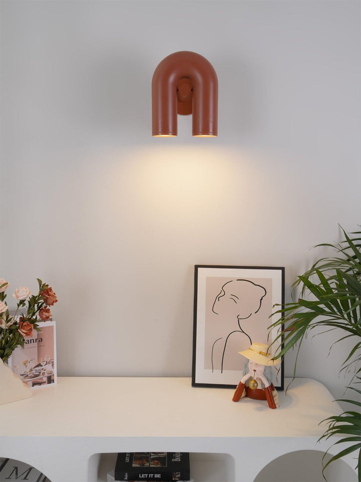 Circus Magic - Playful lighting with U-shaped modules | Kalsten