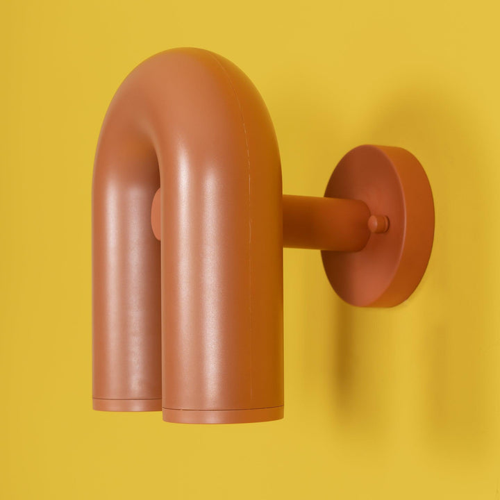 Circus Magic - Playful lighting with U-shaped modules | Kalsten