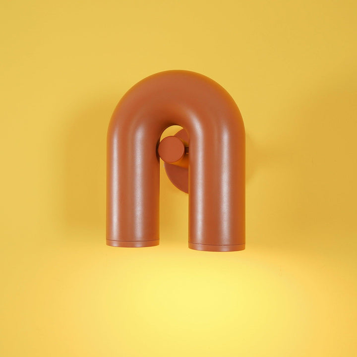 Circus Magic - Playful lighting with U-shaped modules | Kalsten