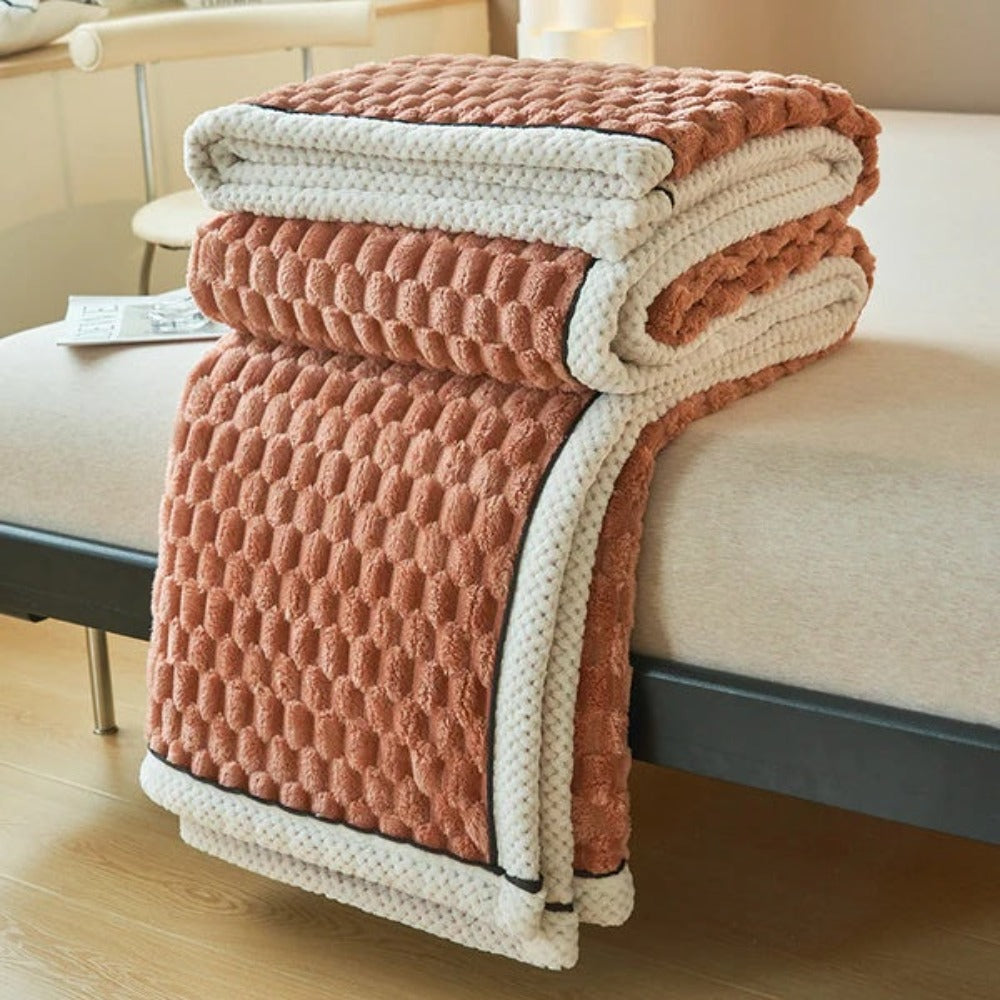 Soft Sherpa Fleece Blanket – Cozy, Lightweight, Year-Round Throw