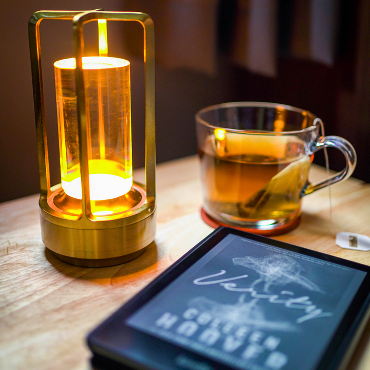Klara Crystal Table Lamp with Touch Panel and USB Connection | Kalsten