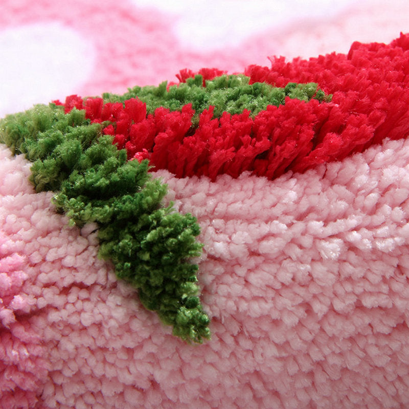 Cute Strawberry Motif Bath Rug – Non-Slip and Washable, Decorative Rug for Bathroom and Children's Room | Kalsten