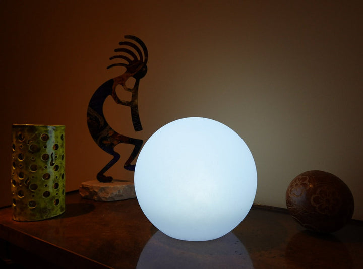 Moon Battery LED Indoor & Outdoor Table Lamp | Kalsten