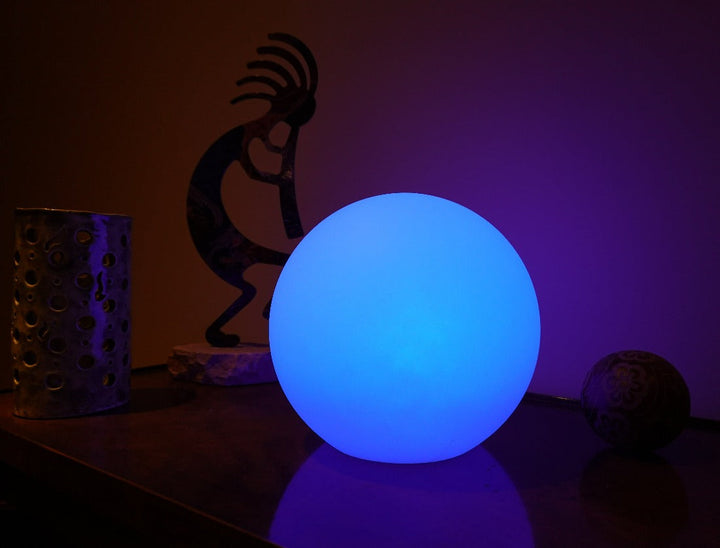 Moon Battery LED Indoor & Outdoor Table Lamp | Kalsten