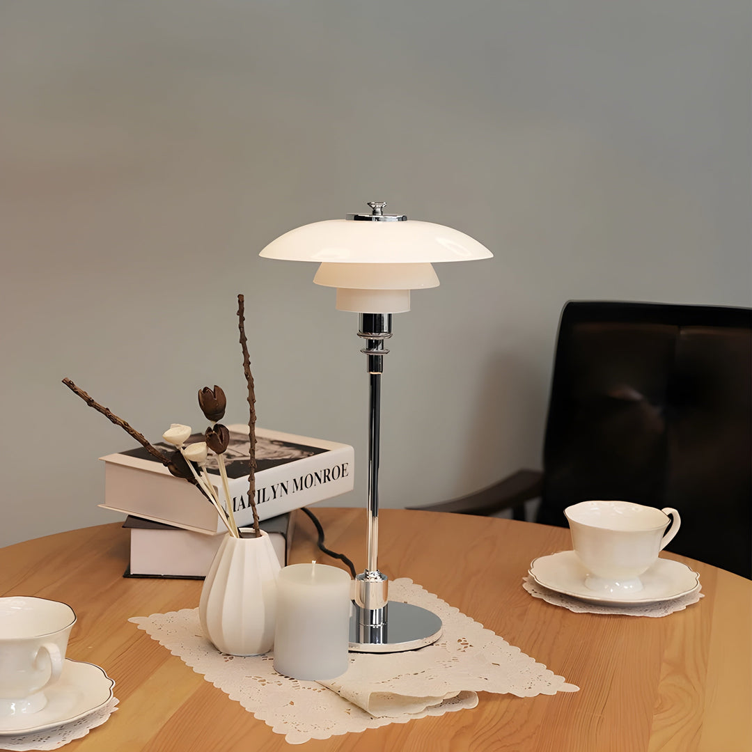 NordiGlow LED Table Lamp – Elegant glass design in Nordic style, dimmable lighting for office, living room or bedroom | Kalsten