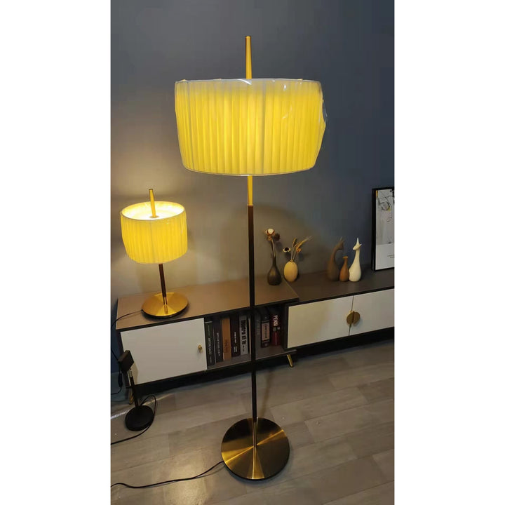 Danona Table Lamp | Kalsten