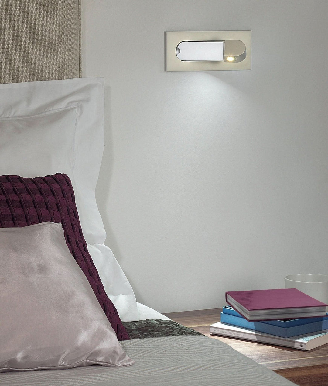 Kalsten | Adjustable LED Bedside Wall Reading Light