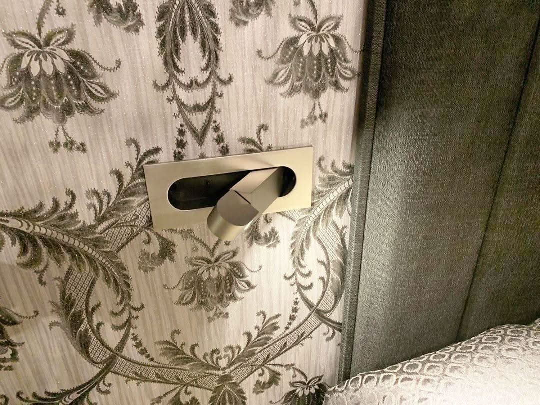 Kalsten | Adjustable LED Bedside Wall Reading Light