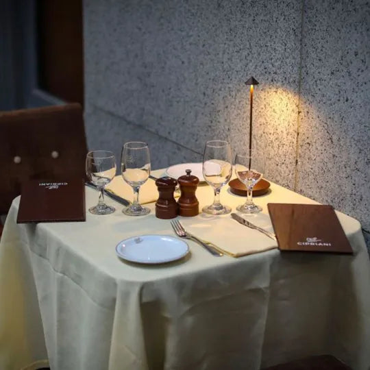 Wireless LED Table Lamp - LumeElegance | Kalsten