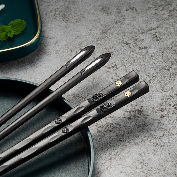 Kalsten | DineLux – Luxurious Chopstick Set with Refined Designs (5 Pairs)
