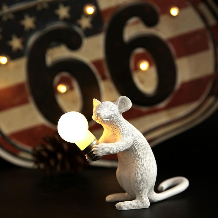 Mouse Table Lamp | Kalsten