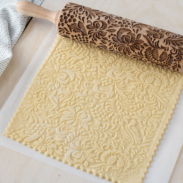 Kalsten | Embossed Wooden Rolling Pin | Holiday Cookie Engraver | Handcrafted Beech Wood | JollyRoller