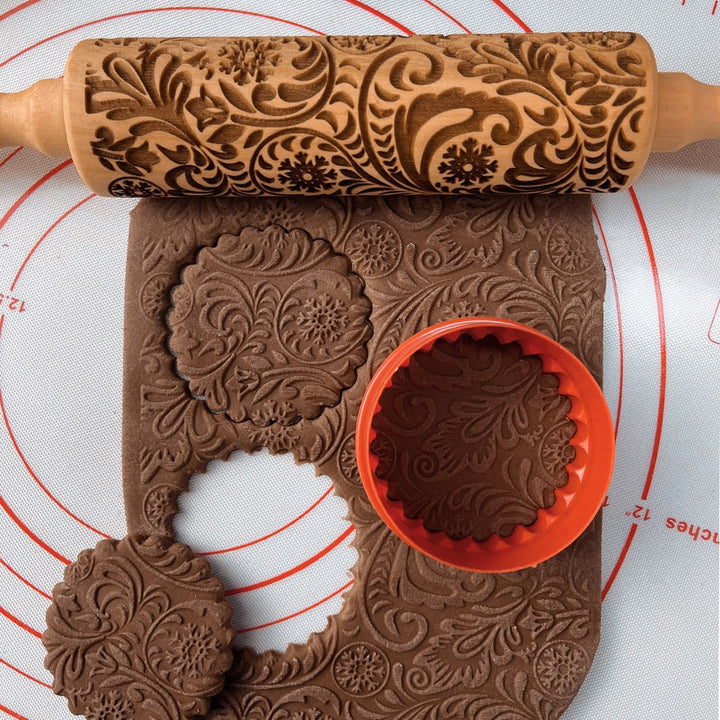 Kalsten | Embossed Wooden Rolling Pin | Holiday Cookie Engraver | Handcrafted Beech Wood | JollyRoller