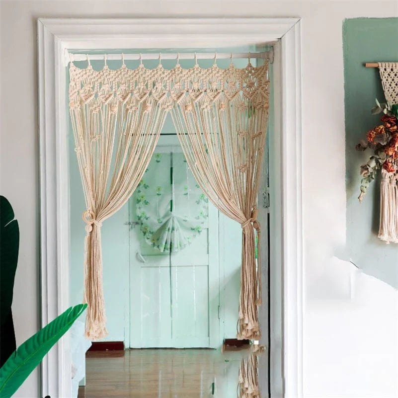 Handwoven macrame hanging drapery | Kalsten