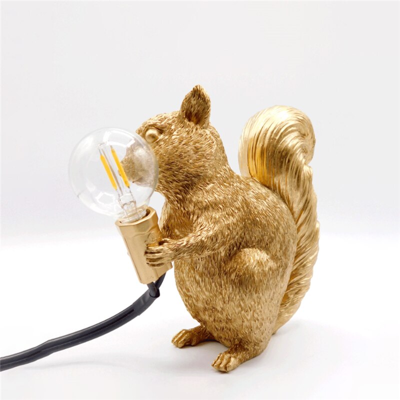 Squirrel Resin LED Animal Table Lamp Kalsten