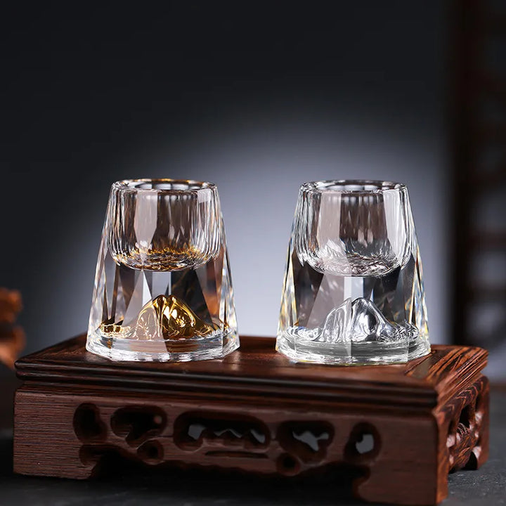 Luxury Crystal Glasses with Gold Flakes – Handmade – Set of 2 – For Whisky & Premium Beverages | Kalsten