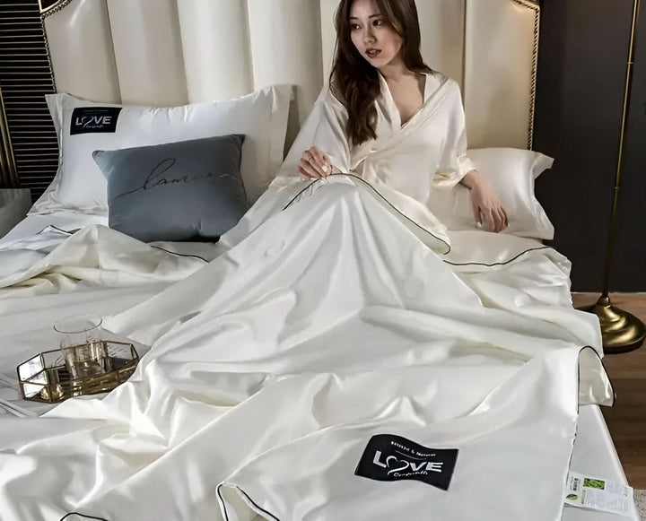 Kalsten | FLUFFINA Premium Satin-Feel Synthetic Fiber Bedding Set – Soft, Smooth & Luxury Comfort