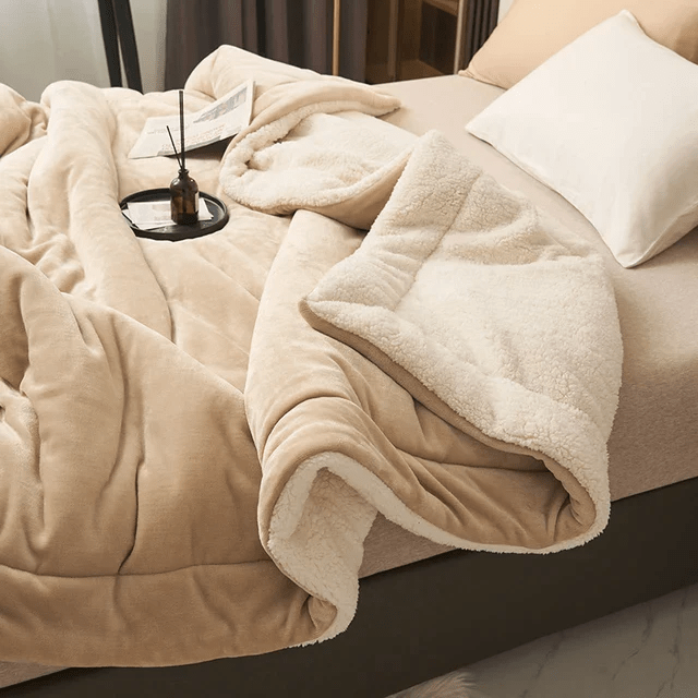 Luxury Fleece Blanket for Warmth & Comfort