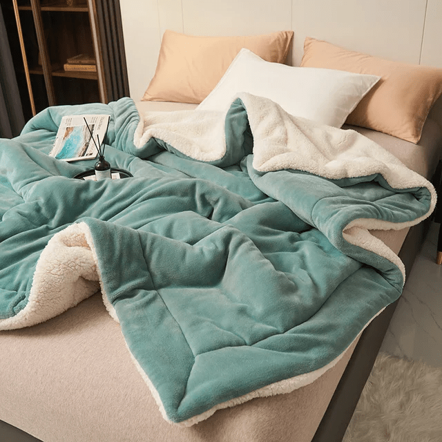 Luxury Fleece Blanket for Warmth & Comfort