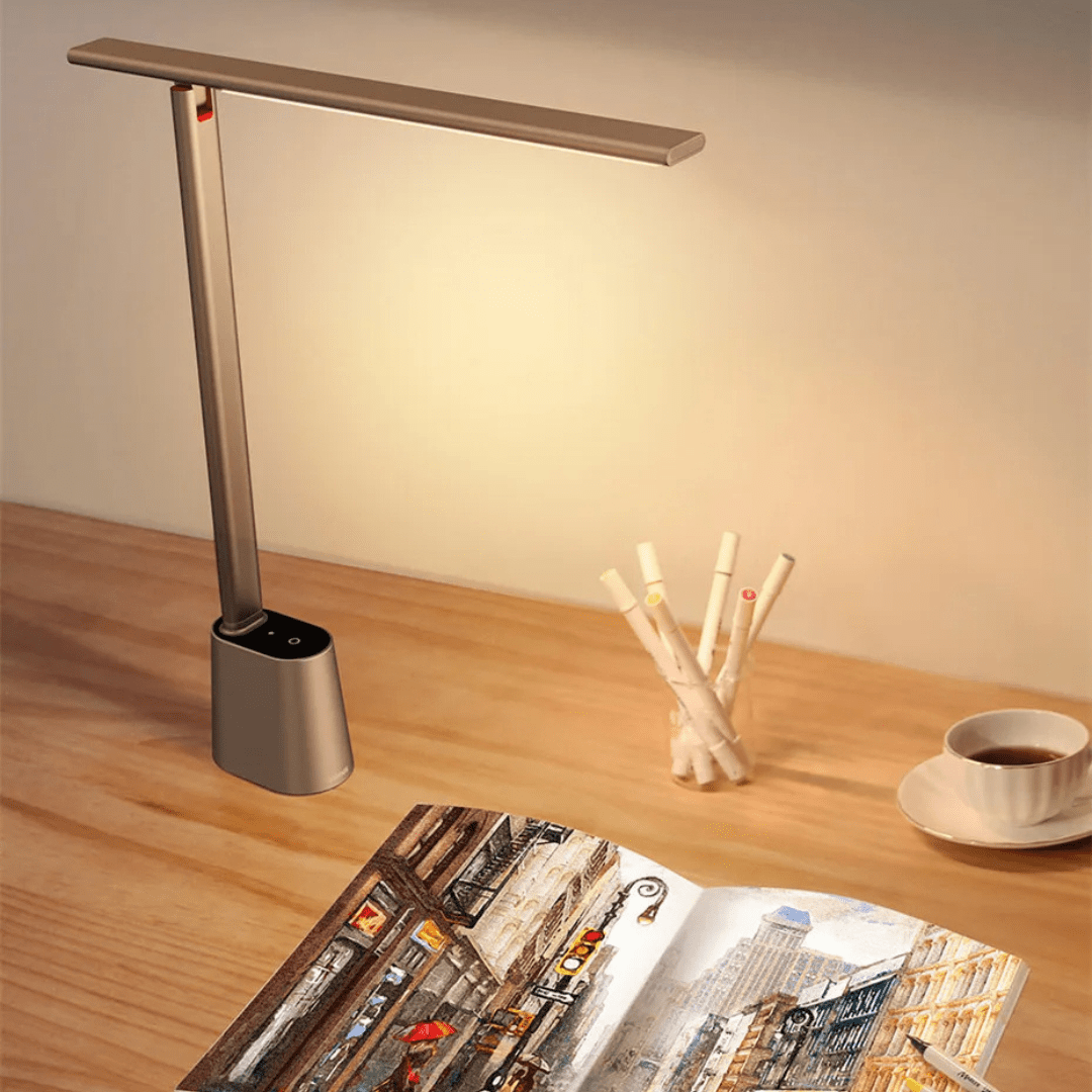 Kalsten | Intelligent, foldable LED desk lamp with battery & dimming function