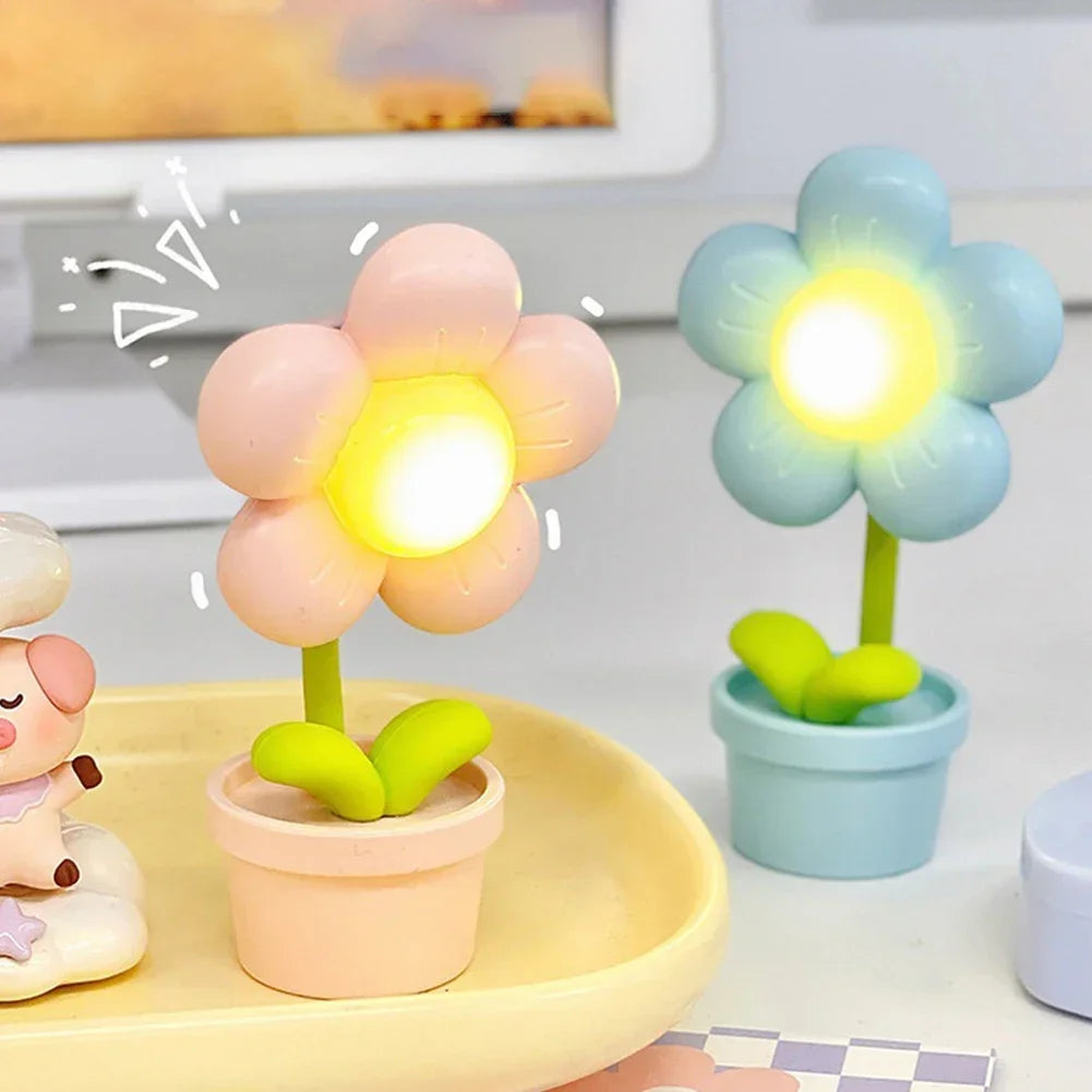 BloomLite – Atmospheric Flower-Shaped Table Lamp with Soft LED Light Kalsten