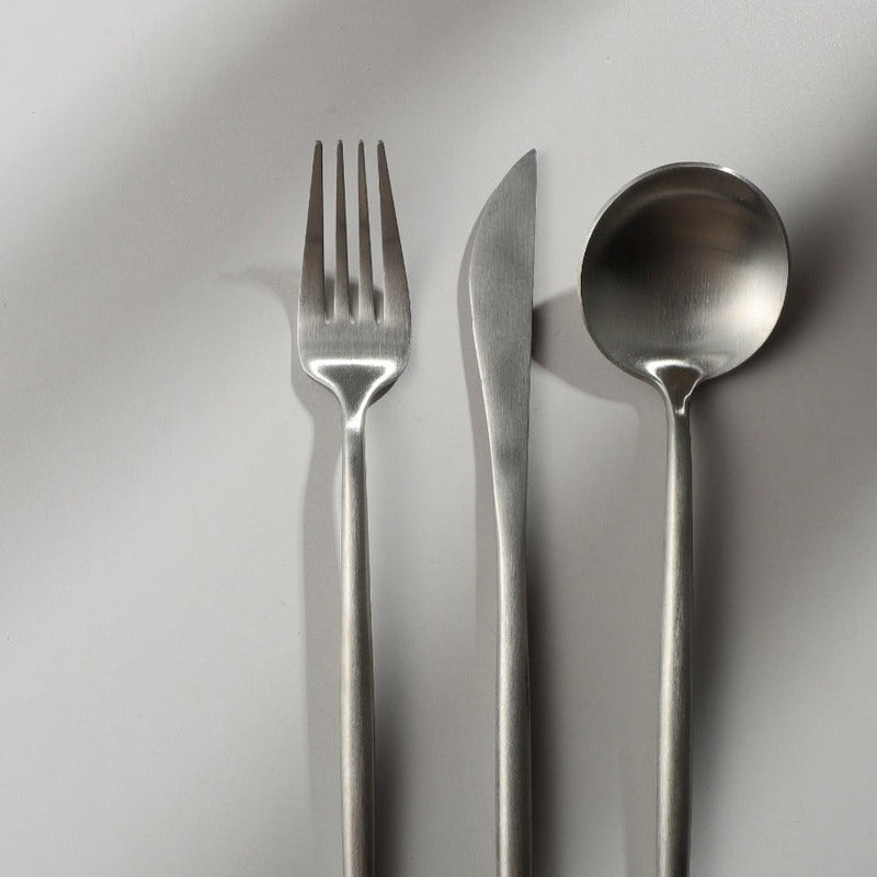 Modern Luxe Cutlery Set of Stainless Steel in Stylish Colors Kalsten