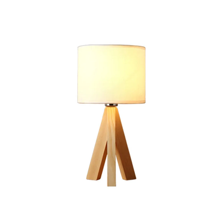 LumiHout – Modern table lamp made of wood with warm, natural elegance | Kalsten