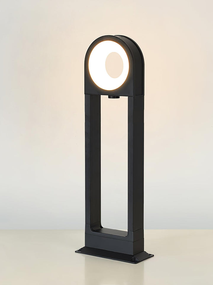 Molde Garden Outdoor Light 7.9' | Kalsten