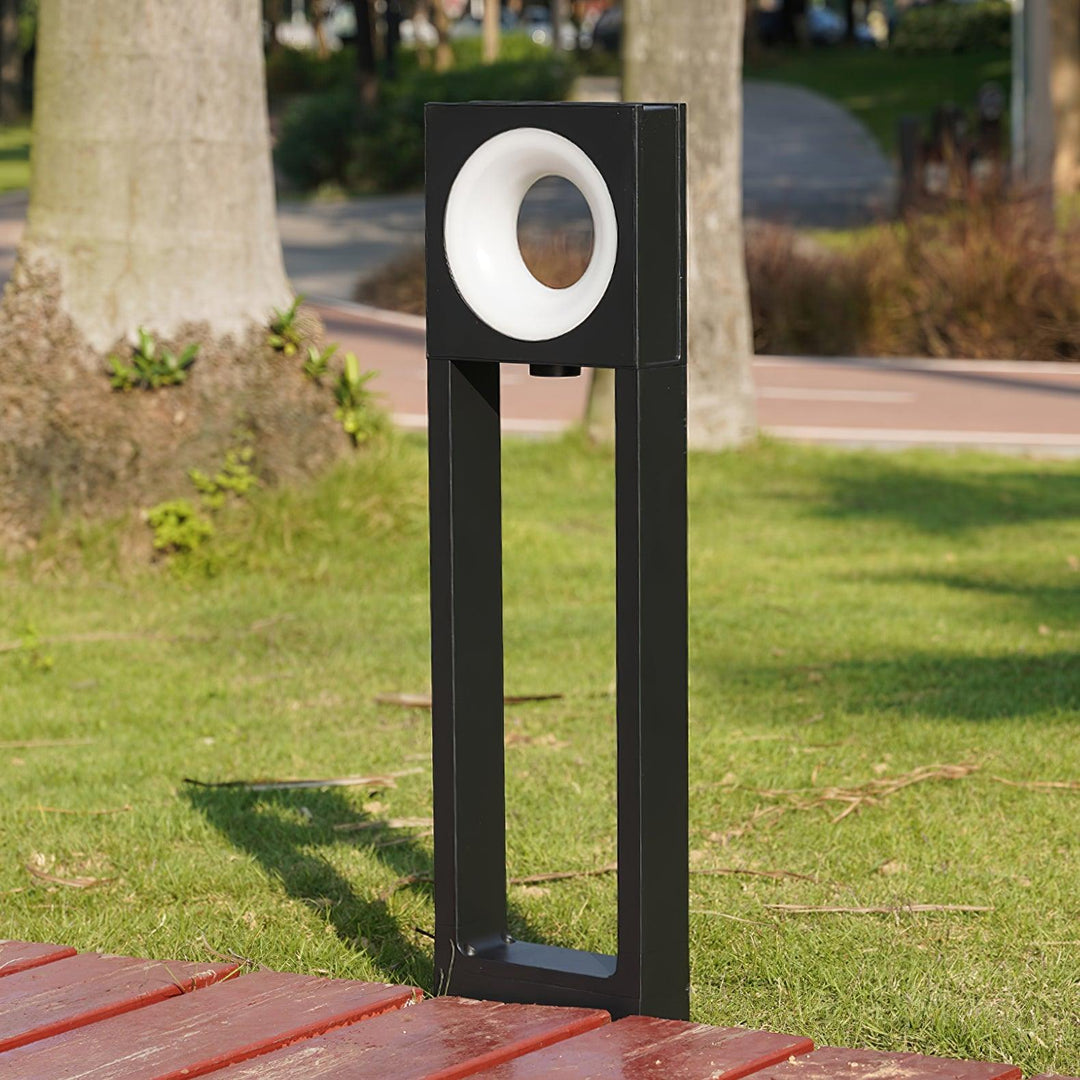 Molde Garden Outdoor Light 7.9' | Kalsten