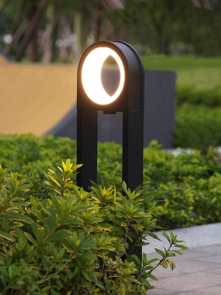 Molde Garden Outdoor Light 7.9' | Kalsten
