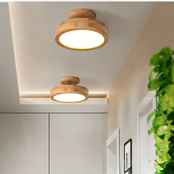 Round Wooden Scandinavian Ceiling Lamp - NordicLuxe | Kalsten